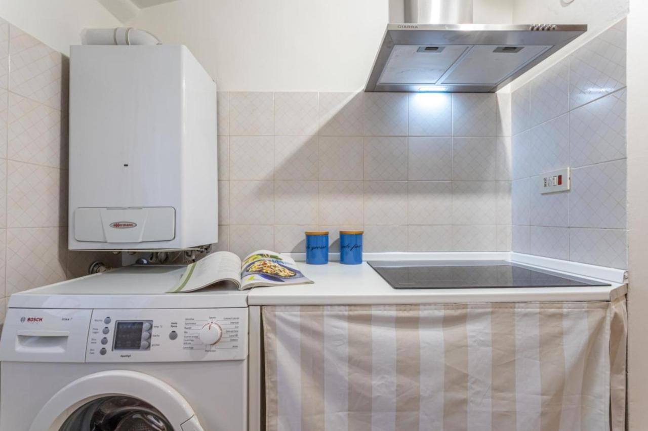 Bubbles Home A Piazza Trilussa In Trastevere Roma Exterior foto